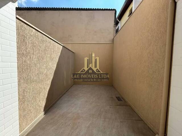 #V017 - Casa para Venda em São Paulo - SP