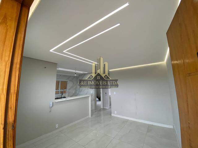 #V024 - Apartamento para Venda em Embu das Artes - SP