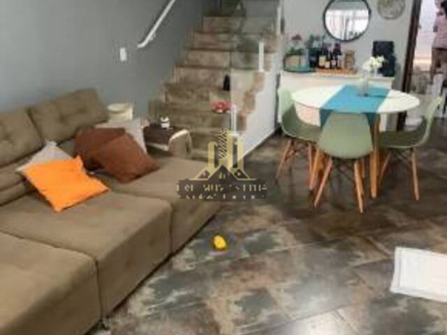 #V072 - Casa para Venda em São Paulo - SP